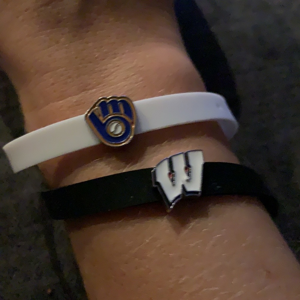 NFL, NCAA, MLB and NHL Bracelets